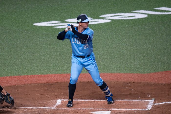 村田 怜音